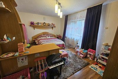 Casă cu 4 camere cu Teren 650 Mp în Central - 2