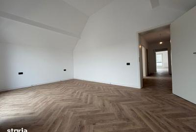 Apartament cu 4 camere în Tractorul - 12