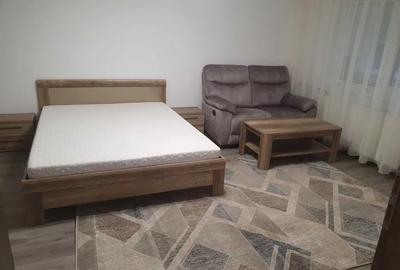 Garsonieră decomandată, mobilată în Alba Iulia