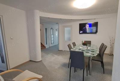 Casă cu Teren 150 Mp în Central - 1