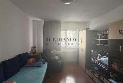 Apartament cu 3 camere în Rahova - 2