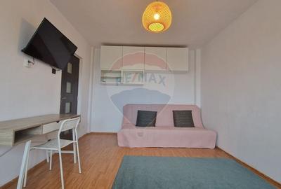 Apartament 2 camere decomandat, Stefan cel Mare, la 1 minut de metrou - 1