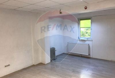 Spatiu Comercial/Birou de Inchiriat - Strada Inginerilor Tei - 6