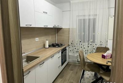 Inchiriez ap. 2 camere George Bacovia - 1