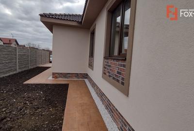 Casă individuală cu 4 camere cu Teren 400 Mp în Sânmihaiu Român - 2