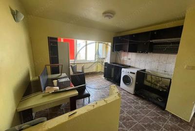 Apartament 2 camere, decomandat, etaj 3/4 ZONA ANDREI MURESANU - 1