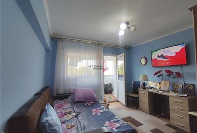 Apartament decomandat la et.2/10, vedere panoramica pe parcul TEI - 12