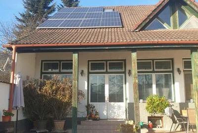 Casa centrala, demisol, parter, mansarda, teren ( ID 22468) - 1