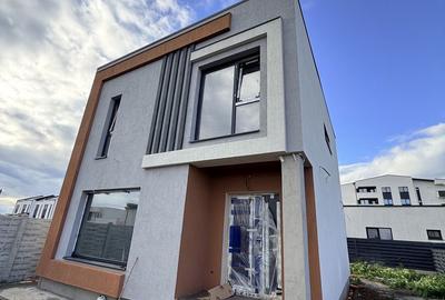 Casă cu 3 camere în Lăcrița Mică - 2