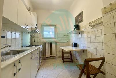 Apartament interbelic cu farmec aparte, la Piața Iancului - 8