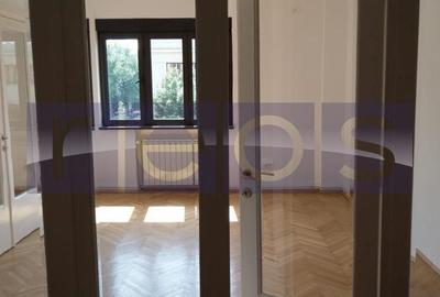 Apartament cu 5 camere semidecomandat, mobilat în Amzei - 5