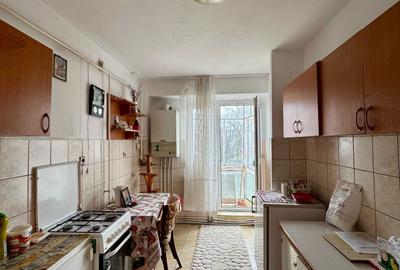 Apartament cu 4 camere decomandat în Exterior Vest - 3