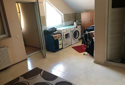 Casă individuală cu 7 camere cu Canalizare în Apărătorii Patriei - 6