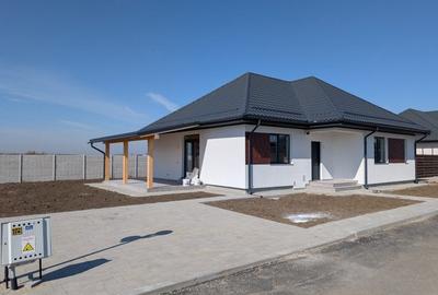 Casă individuală cu 4 camere cu Canalizare în Tamași - 20