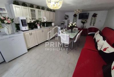 Casă cu 4 camere cu Teren 380 Mp în Central - 2