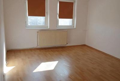 Apartament cu 2 camere decomandat în Balș - 23