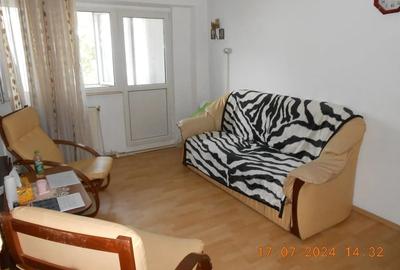 Apartament cu 4 camere decomandat în Central - 3