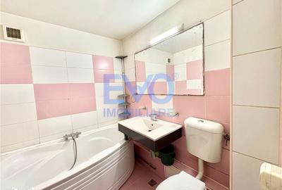 Apartament cu 3 camere decomandat în Canta - 6
