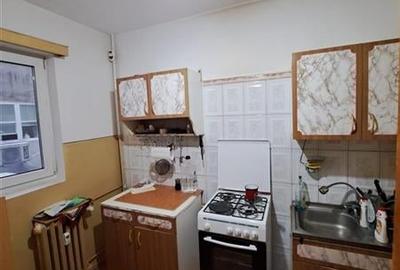 Vanzare apartament 3 camere Tineretului - 7