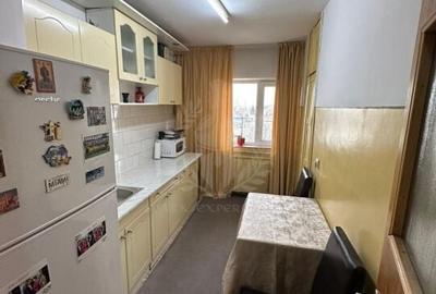 3 CAMERE // MIHAI BRAVU //2* BAI // 76 MP - 12