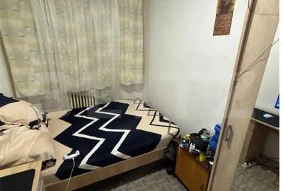 Apartament cu 3 camere decomandat în 9 Mai - 5