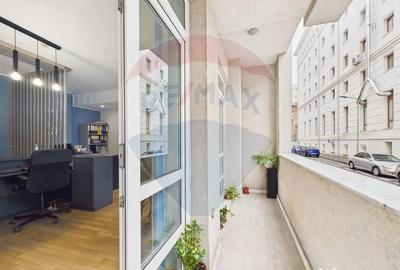 Apartament cu 4 camere decomandat în P-ța Unirii - 9
