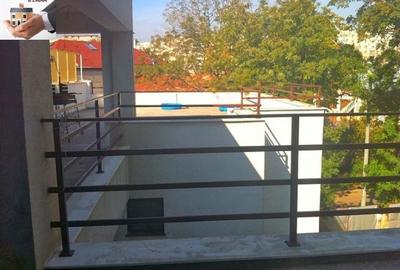 Casă individuală cu 5 camere cu Teren 300 Mp în Crângași - 1