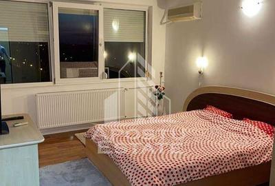 Apartament cu 2 camere decomandat în Complex Studențesc