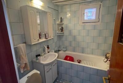 Apartament cu 3 camere semidecomandat în Rahova - 7