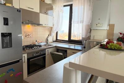 Apartament cu 3 camere decomandat în Palazu Mare - 13