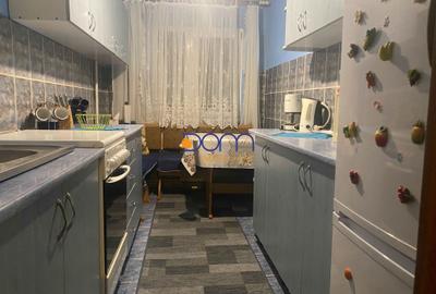 Apartament cu 4 camere decomandat în Central - 8