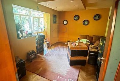 Apartament cu 4 camere decomandat, mobilat în Circumvalațiunii