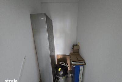 Spațiu comercial, de 114 mp, în Central - 3