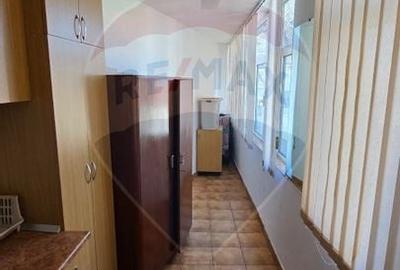 Apartament cu 4 camere de inchiriat in zona Ultracentral - 12