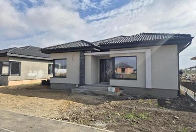 Casa la sol, Via Carmina 130 mp utili, materiale premium, comision 0 - 1