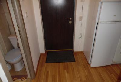 Inchiriez apartament 2 camere in Deva, pe str. Minerului, et 1 - 2