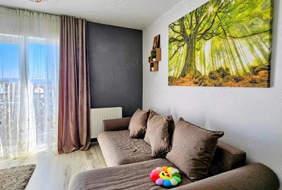 Apartament cu 3 camere decomandat în Turnișor - 2