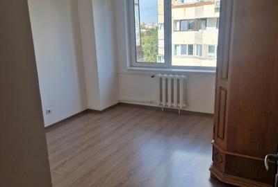 Apartament cu 2 camere decomandat - 7