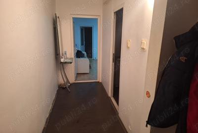 Vand inchiriez ap 2 cam Toamnei Vand inchiriez ap 2 cam Toamnei - 2