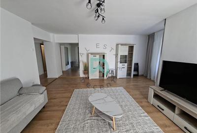 Apartament cu 4 camere decomandat în Centrul Civic - 2