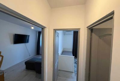 Apartament cu 2 camere decomandat în Central - 2