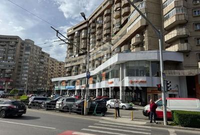 : : Sp. Comercial-Trafic Pietonal Intens - PRELUARE CHIRIASI : : - 3