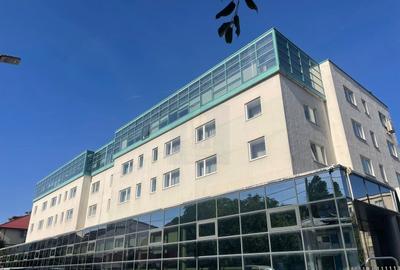 Imobil Comercial/Hotel | 75 Camere | 55 Bai | Vanzare *Lacul Tei* - 1