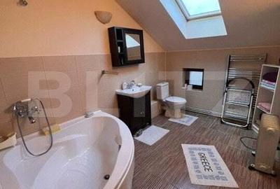 Casă cu 5 camere cu Teren 1000 Mp în Hărman