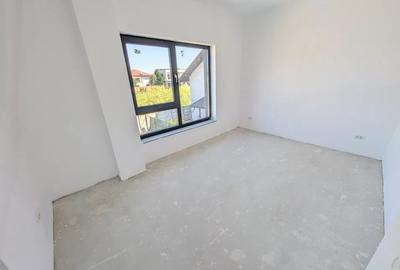 Casă individuală cu 5 camere cu Canalizare în Otopeni - 16