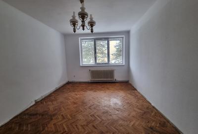 De vânzare apartament 2 camere Gruia - 6