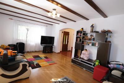 Vanzare casa P+M+Pod construita in 2009 in Breaza Prahova teren plat, totul nou - 14