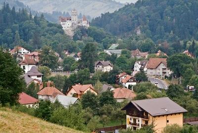 Tur 3D! Doua case traditionale, pe domeniu versatil, la doar 1Km de Castelul Bra - 2