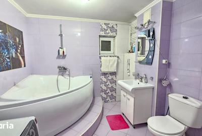 Apartament cu 4 camere în Central - 15