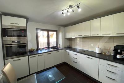 Casa de vanzare,5 camere,450 mp teren- Micesti - 6